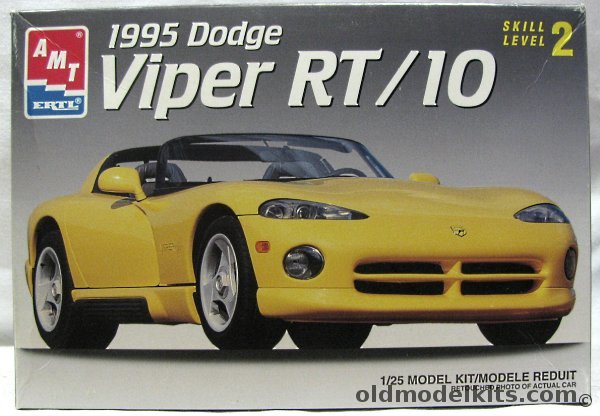 AMT 1/25 1995 Dodge Viper RT/10, 6550 plastic model kit